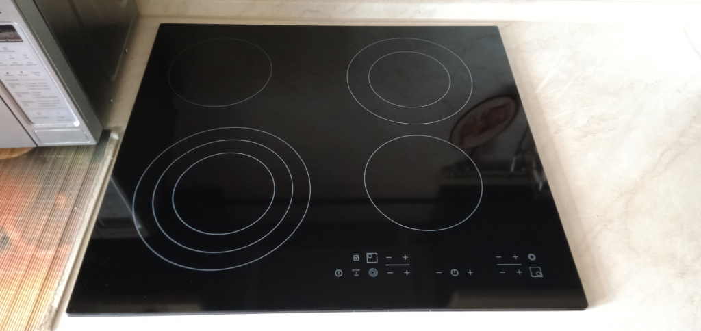 варочная панель Electrolux 590х520 после замены.jpg варочная панель Electrolux 590х520 после замены.jpg